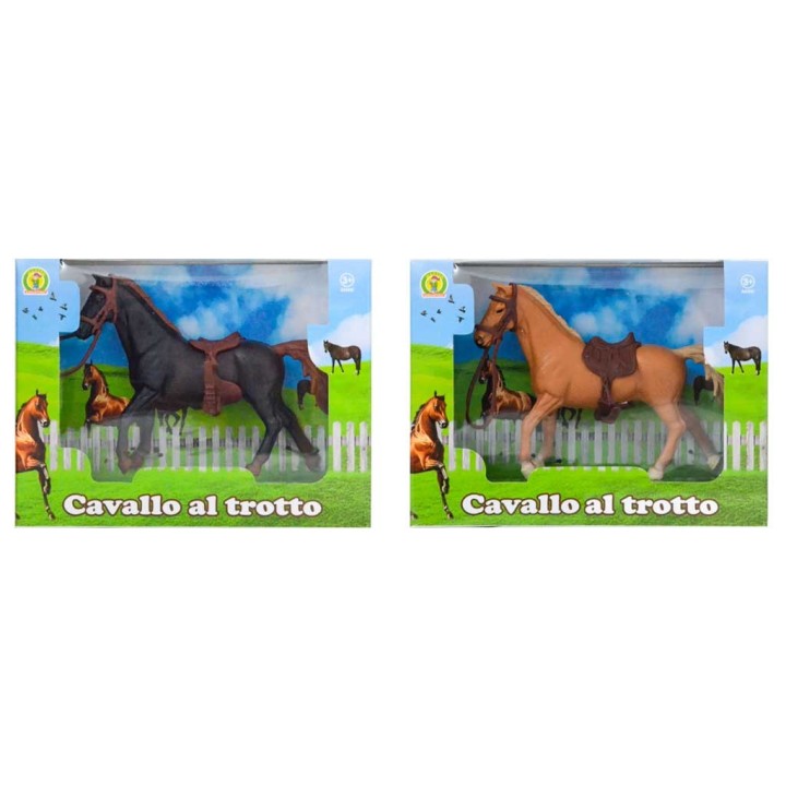CAVALLO AL TROTTO